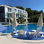 Yalcin Villa *