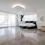 Yalcin Kusadasi