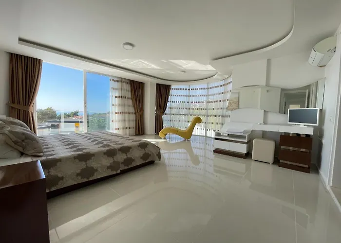 Vila Yalcin Kusadası